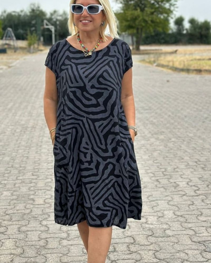 Nelia | Summer Dress with Round Neckline